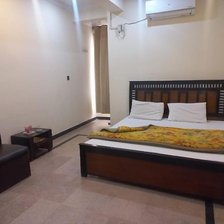Hotel Tulip Inn 라왈핀디 외부 사진