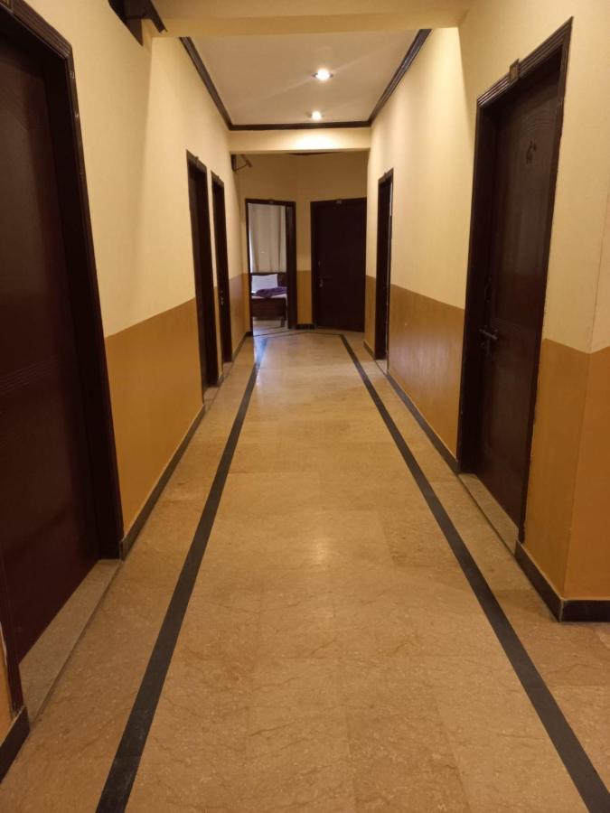 Hotel Tulip Inn 라왈핀디 외부 사진