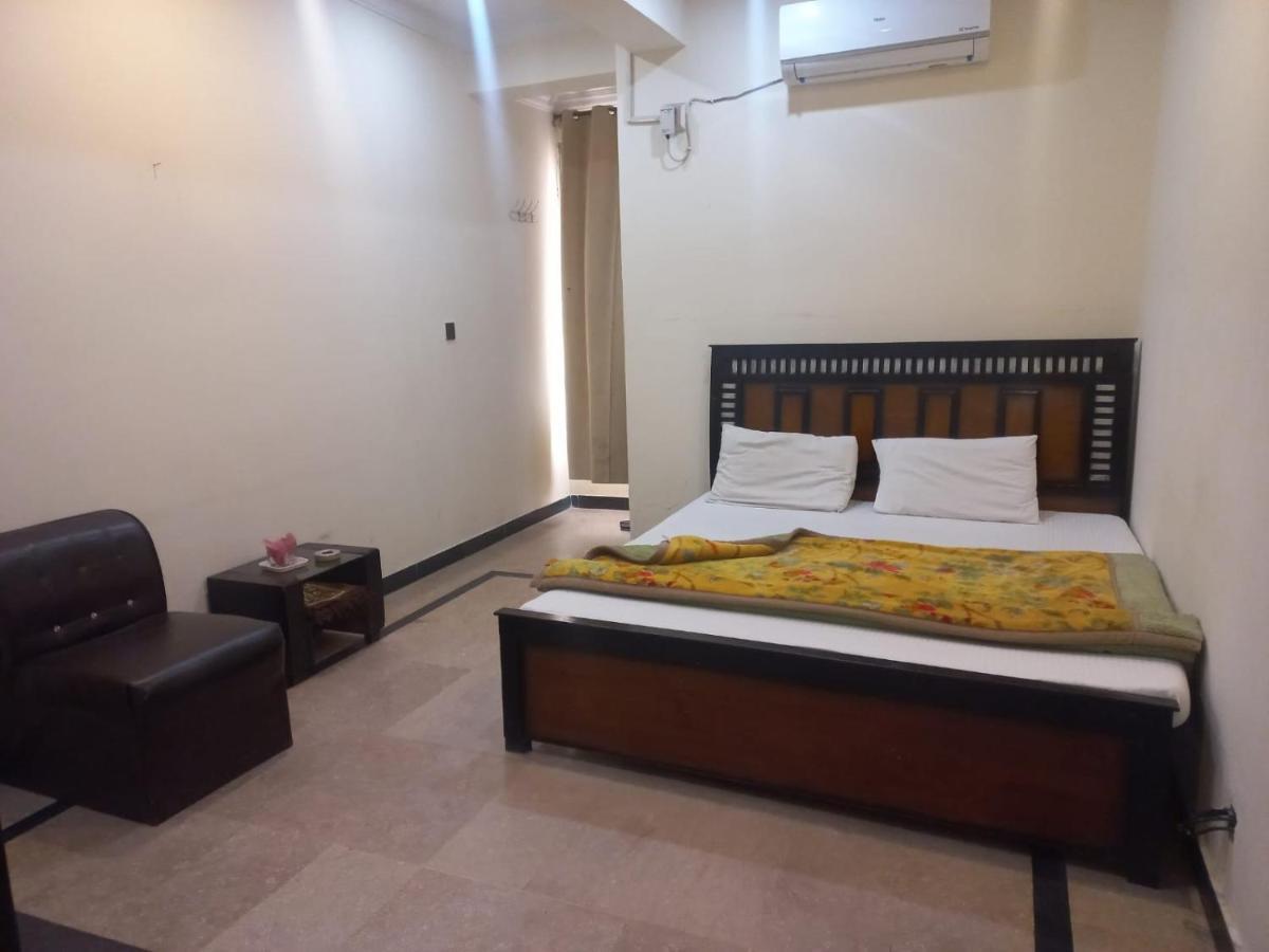 Hotel Tulip Inn 라왈핀디 외부 사진